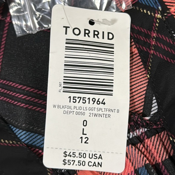 NWT Torrrid plaid top. Size 12 - Picture 6 of 9